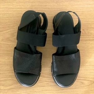 The flexx banzai sandal